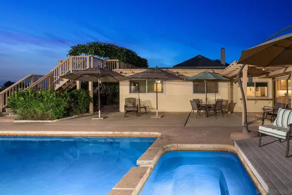 1745 Tamarack Ave, Carlsbad, CA 92008