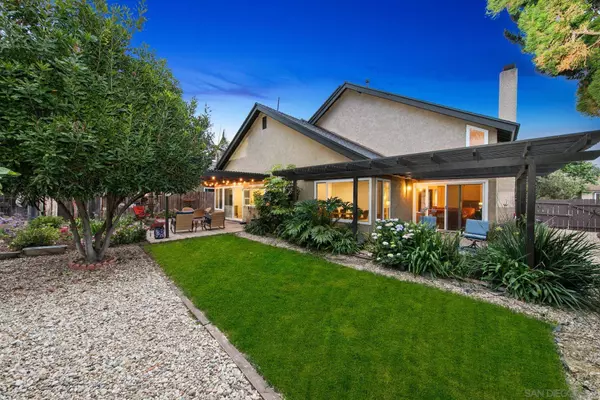 1554 Traveld Way, Encinitas, CA 92024