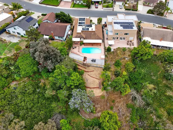 6667 Edmonton Ave, San Diego, CA 92122