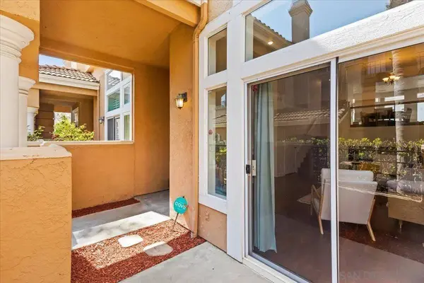 7250 Calabria Ct #C, San Diego, CA 92122