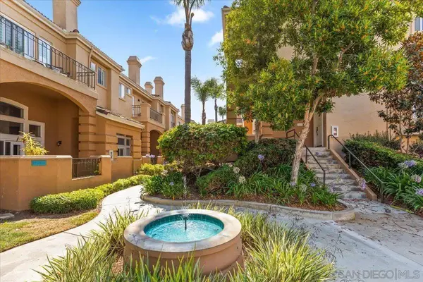 7250 Calabria Ct #C, San Diego, CA 92122