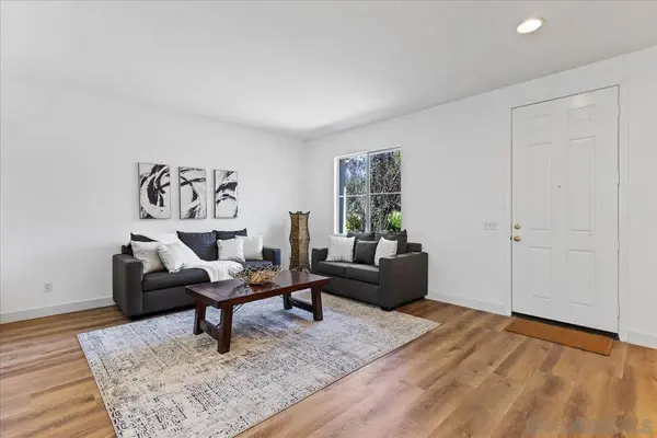 817 Avenida Codorniz, San Marcos, CA 92069