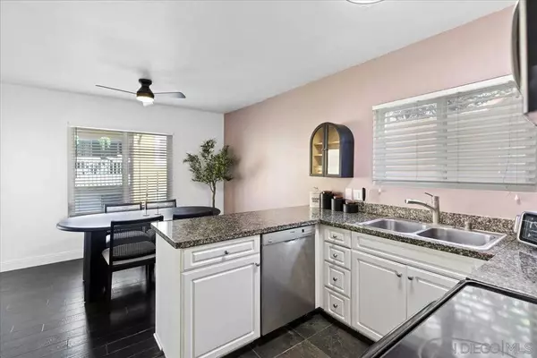 17165 W W Bernardo Dr #205, San Diego, CA 92127