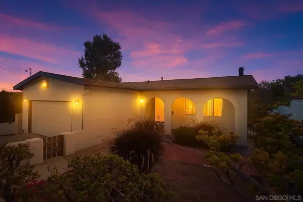 2324 Montclair St, San Diego, CA 92104