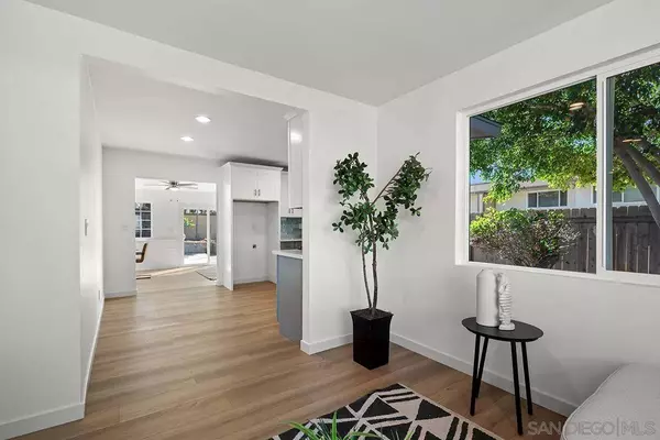 7661 Stalmer St, San Diego, CA 92111