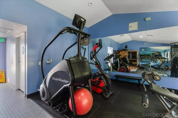 13330 Caminito Ciera #22, San Diego, CA 92129