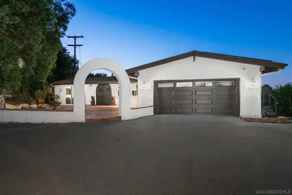 5030 Helix Ter, La Mesa, CA 91941