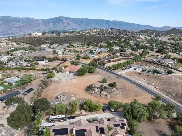 31252 North Star Way, Valley Center, CA 92082