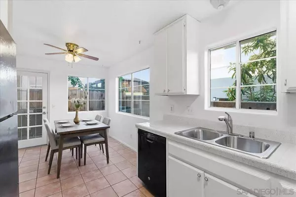 1035 S Mollison Ave #F, El Cajon, CA 92020