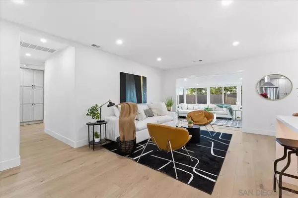 3650 Mount Acadia Blvd, San Diego, CA 92111