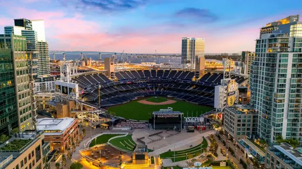 877 Island Ave #1006, San Diego, CA 92101