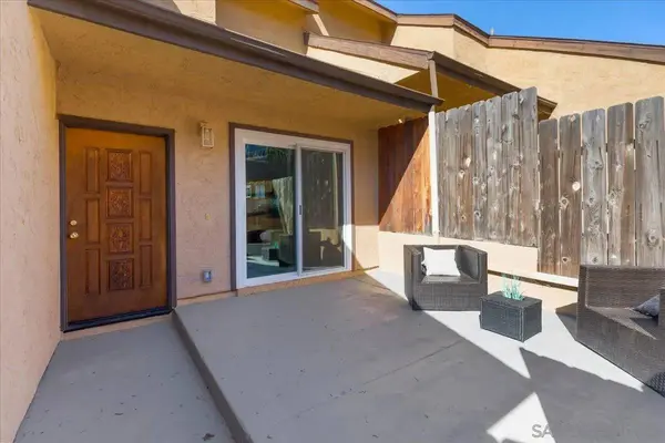 1572 Stone Edge Cir, El Cajon, CA 92021
