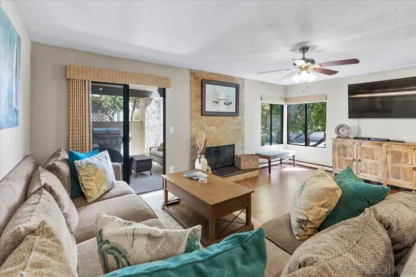 13750 Ruette Le Parc #A, Del Mar, CA 92014