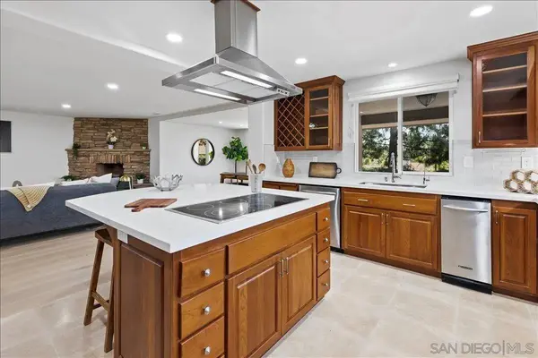 16902 Via De Santa Fe #12, Rancho Santa Fe, CA 92091