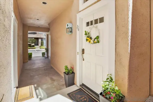 7274 Shoreline #116, San Diego, CA 92122