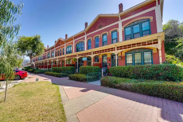906 A, National City, CA 91950