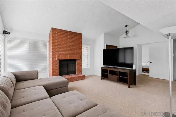 10424 Ridgewater Ln, San Diego, CA 92131
