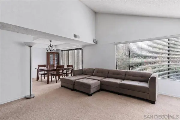 10424 Ridgewater Ln, San Diego, CA 92131
