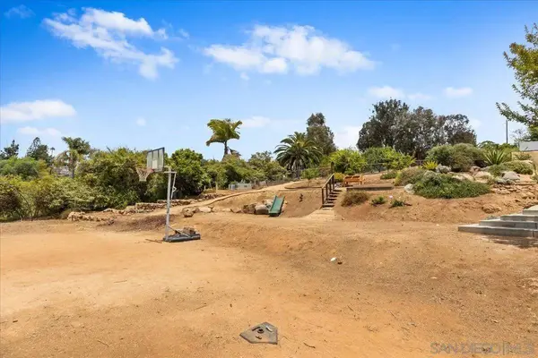 10844 Challenge Blvd, La Mesa, CA 91941