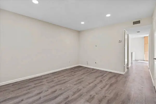 5006 Ducos #119, San Diego, CA 92124