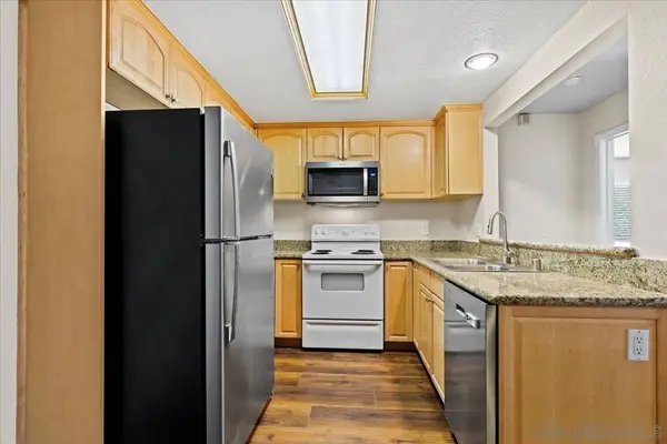 2950 Broadway #16, San Diego, CA 92102