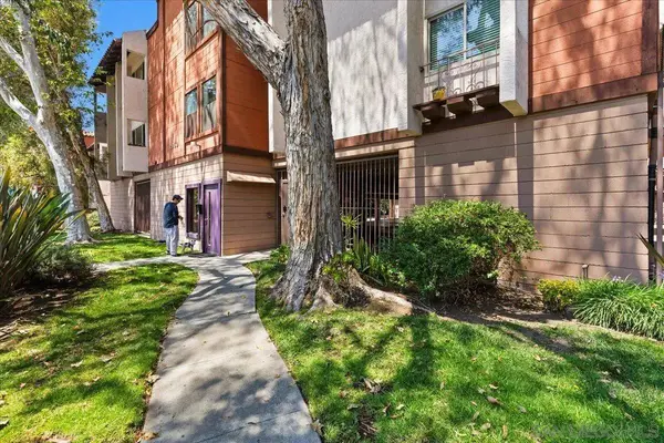 2950 Broadway #16, San Diego, CA 92102