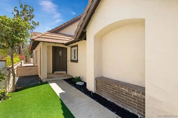 13957 Royal Melbourne Sq, San Diego, CA 92128