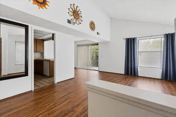 10430 Crosscreek Ter, San Diego, CA 92131