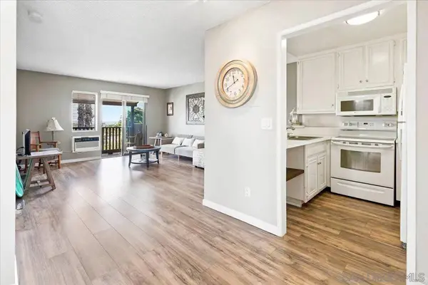 6924 Hyde Park #104, San Diego, CA 92119
