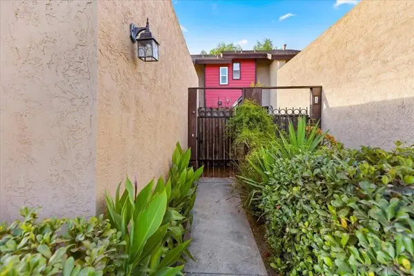 140 E El Norte Pkwy #3, Escondido, CA 92026