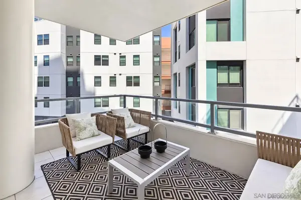 1441 9th Ave #402, San Diego, CA 92101