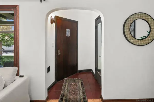 4377 Ohio St, San Diego, CA 92104