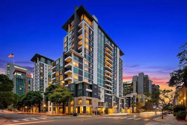425 W Beech #327