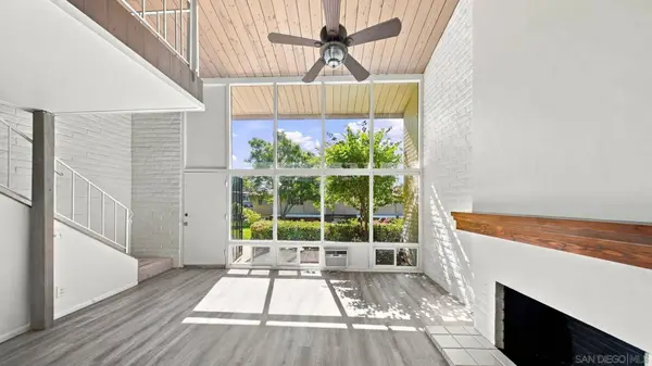 5750 Amaya Dr #33, La Mesa, CA 91942