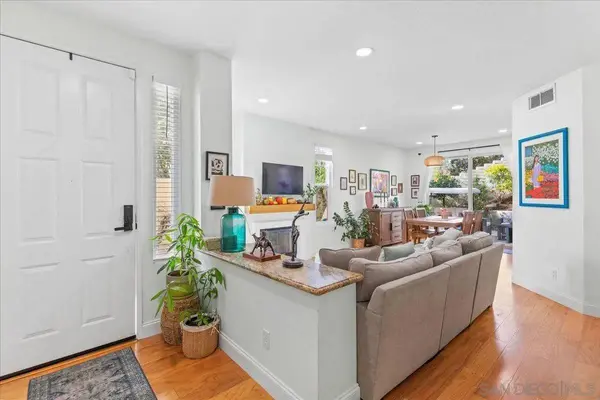 12790 Via Nieve, San Diego, CA 92130