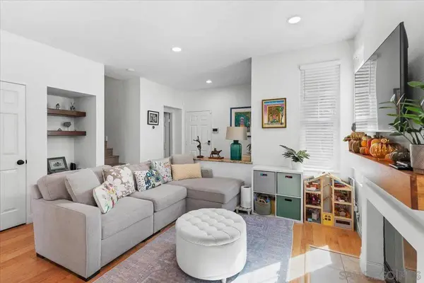 12790 Via Nieve, San Diego, CA 92130