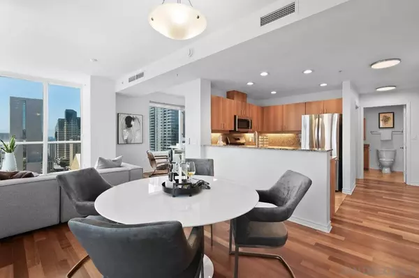 300 W Beech St #1909, San Diego, CA 92101