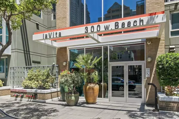 300 W Beech St #1909, San Diego, CA 92101