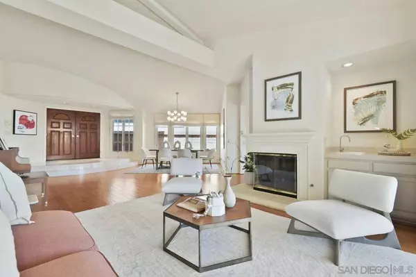 1483 Caminito Diadema, La Jolla, CA 92037