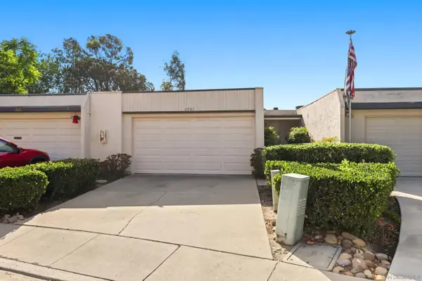 6907 Caminito Entrada, San Diego, CA 92119