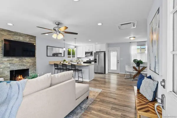 3634 Morlan, San Diego, CA 92117