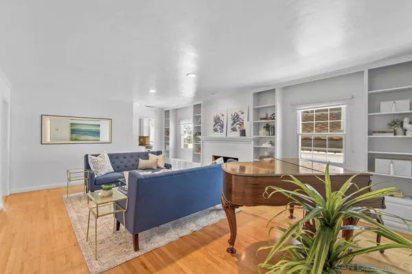 3033 Browning, San Diego, CA 92106