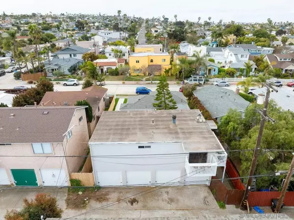 4614-4616 Larkspur St, San Diego, CA 92107