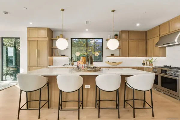 2113-2115 Frankfort St, San Diego, CA 92110