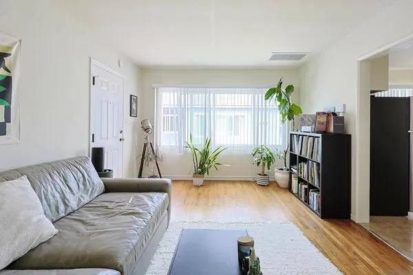 30-3828 Udall St, San Diego, CA 92107