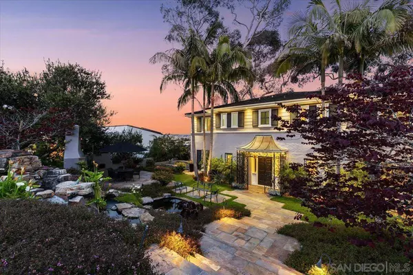 2205 Locust St, San Diego, CA 92106