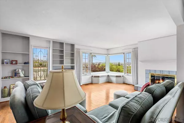 3335 Fenelon St, San Diego, CA 92106