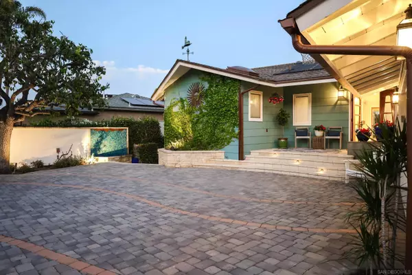 885 Rosecrans St, San Diego, CA 92106