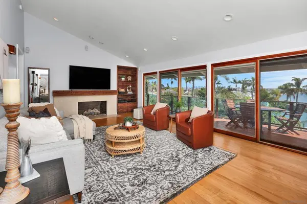 885 Rosecrans St, San Diego, CA 92106