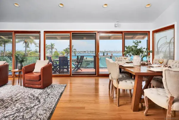 885 Rosecrans St, San Diego, CA 92106